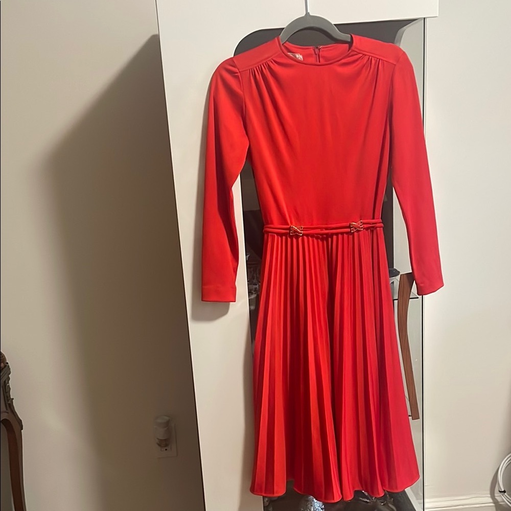 Elegant Red Long-Sleeve Dress